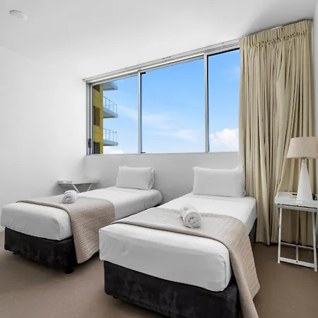Air On Broadbeach - Hosted By Coastal Letting Gold Coast Exterior photo