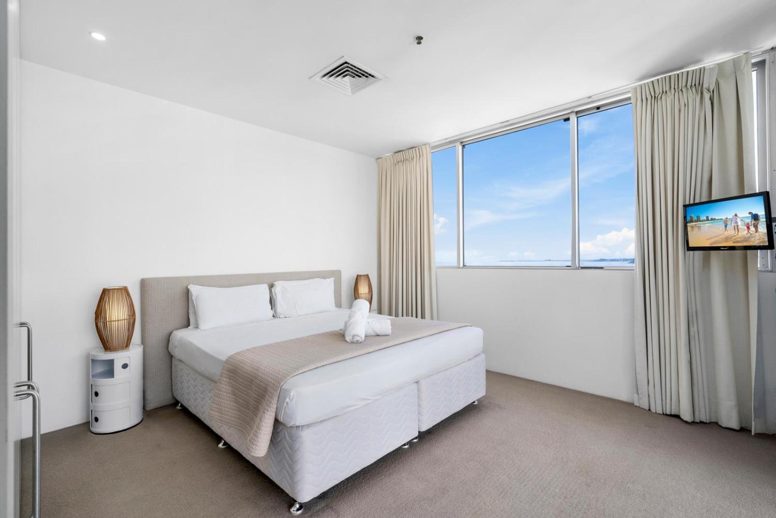 Air On Broadbeach - Hosted By Coastal Letting *
